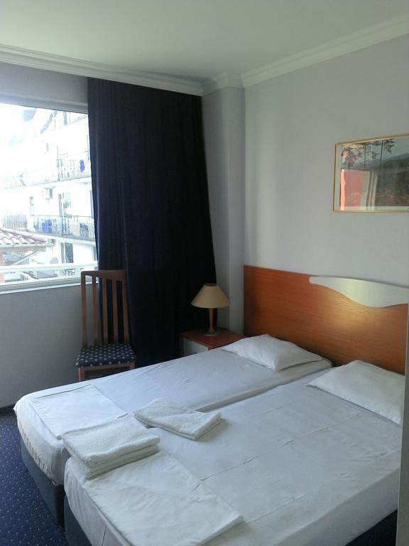 Alexandrov Residence Studio Nessebar Quarto foto